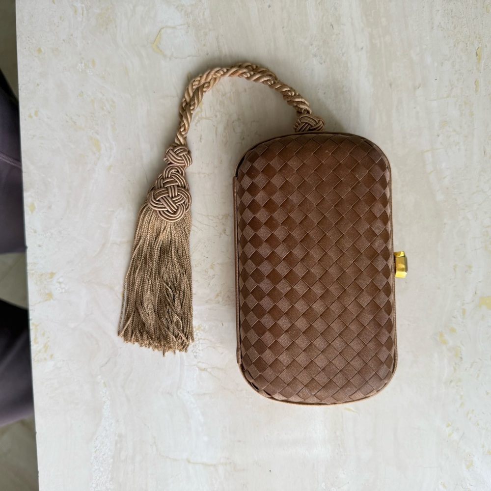 Bottega Veneta SATIN INTRECCIATO TASSEL KNOT CLUTCH BAG